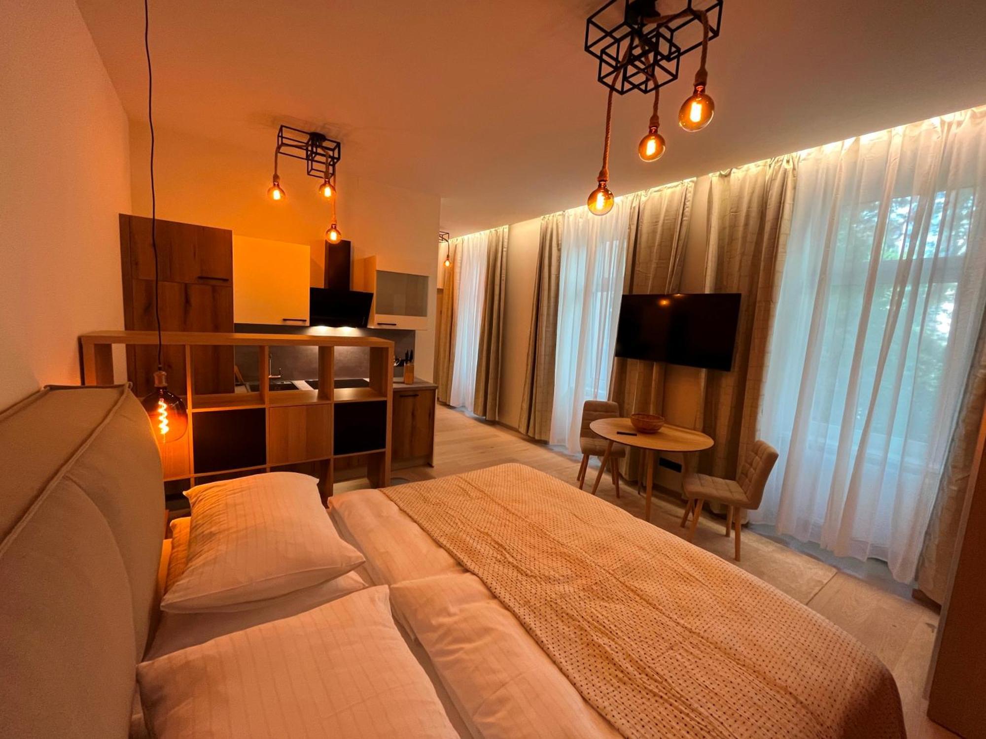 Apartmán Street Living - *